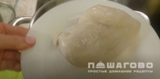 Фото приготовления рецепта: Салат Наполи с фасолью - шаг 3