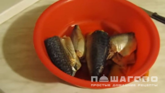 Фото приготовления рецепта: Заливное из скумбрии - шаг 1