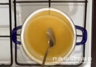 Фото приготовления рецепта: Быстрый сахарный сироп - шаг 2