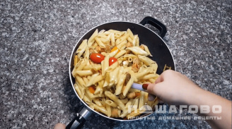 Фото приготовления рецепта: Тофу с макаронами - шаг 4