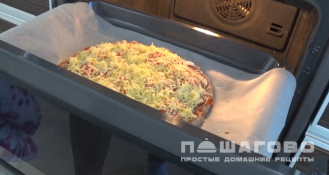 Фото приготовления рецепта: Пицца без теста - шаг 12