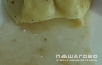 Фото приготовления рецепта: Хинкали калакури с мясом - шаг 10