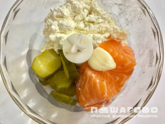 Фото приготовления рецепта: Рийет из горбуши и творога - шаг 2