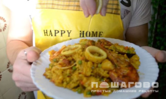 Фото приготовления рецепта: Паэлья с моллюском - шаг 13