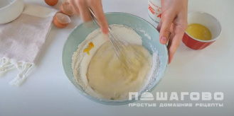 Фото приготовления рецепта: Тонкие французские блинчики - шаг 4