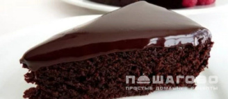 Фото приготовления рецепта: Брауни с какао в глазури - шаг 5