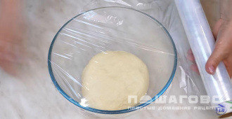 Фото приготовления рецепта: Жареные пирожки с картошкой из дрожжевого теста - шаг 3