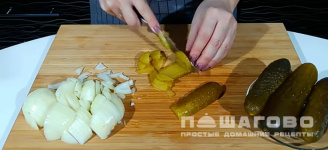 Фото приготовления рецепта: Суп солянка мясная по-домашнему - шаг 3