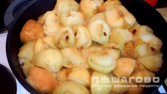 Фото приготовления рецепта: Яблочное желе - минимум продуктов - шаг 1