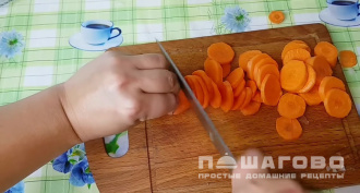 Фото приготовления рецепта: Жаркое по-деревенски со свиными ребрами - шаг 4