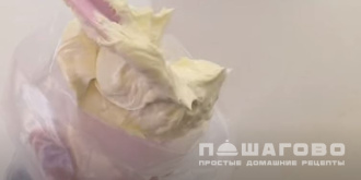 Фото приготовления рецепта: Масляный крем для торта - шаг 3