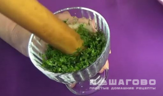 Фото приготовления рецепта: Холодный свекольник на йогурте - шаг 3