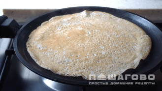 Фото приготовления рецепта: Диетические блины - шаг 2