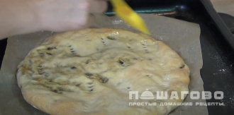 Фото приготовления рецепта: Осетинский пирог с грибами и картошкой - шаг 13