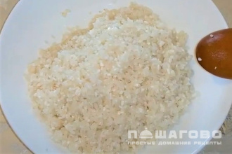 Фото приготовления рецепта: Суп с рисом и яйцом - шаг 3