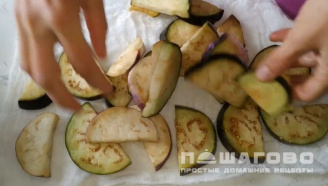 Фото приготовления рецепта: Баклажаны кружками в острой приправе - шаг 5