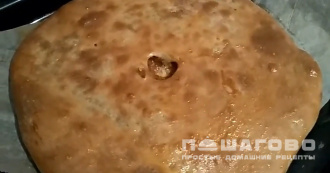 Фото приготовления рецепта: Осетинский пирог с капустой - шаг 10