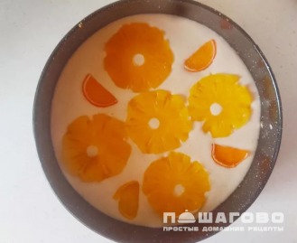 Фото приготовления рецепта: Манник на йогурте без муки - шаг 2