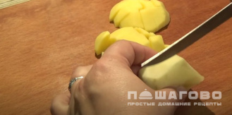 Фото приготовления рецепта: Сырный суп с зеленым горошком - шаг 5