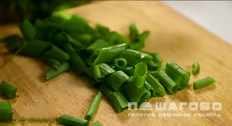 Фото приготовления рецепта: Буррито с начинкой из говяжьего фарша - шаг 10