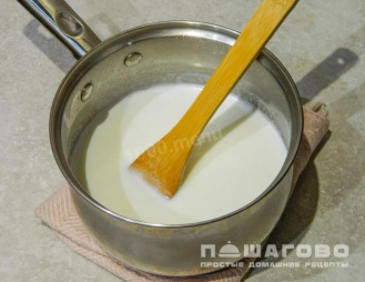 Фото приготовления рецепта: Каша из овсяных хлопьев - шаг 2