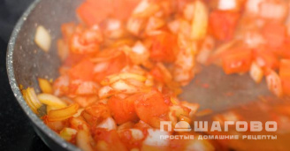 Фото приготовления рецепта: Томленая говядина с овощами - шаг 7