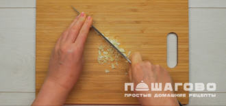 Фото приготовления рецепта: Остренькие огурчики - шаг 2