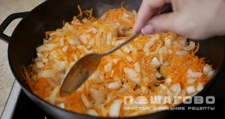 Фото приготовления рецепта: Постные вегетарианские котлеты - шаг 6