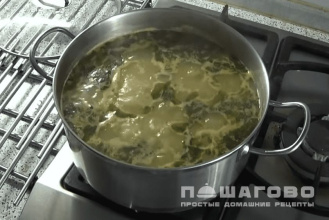 Фото приготовления рецепта: Суп из сайры с рисом - шаг 3