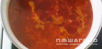 Фото приготовления рецепта: Борщ с квашеной капустой и фасолью - шаг 10