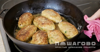 Фото приготовления рецепта: Постные вегетарианские котлеты - шаг 11