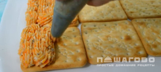 Фото приготовления рецепта: Фальшивая икра из селедки - шаг 2