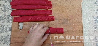 Фото приготовления рецепта: Селедка под шубой с розами - шаг 16