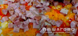 Фото приготовления рецепта: Фриттата по-испански - шаг 5