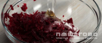 Фото приготовления рецепта: Холодный борщ - шаг 2
