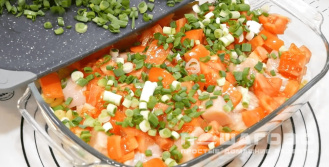 Фото приготовления рецепта: Запеканка из макарон с курицей и сыром - шаг 4