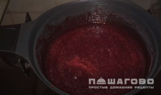 Фото приготовления рецепта: Клубничный джем - шаг 8