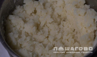 Фото приготовления рецепта: Бульон с клецками - шаг 3