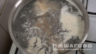 Фото приготовления рецепта: Ножки свиные по-китайски - шаг 2