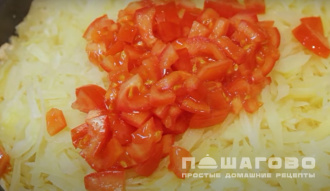 Фото приготовления рецепта: Рулет из лаваша с капустой в духовке - шаг 3