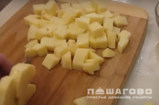 Фото приготовления рецепта: Суп грибной из шампиньонов рецепт с картофелем - шаг 2