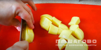 Фото приготовления рецепта: Овощное рагу в горшочках с мясом - шаг 2