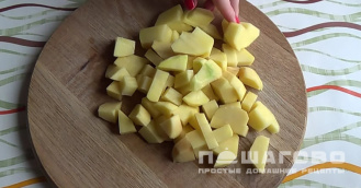 Фото приготовления рецепта: Суп с чечевицей на мясном бульоне - шаг 4