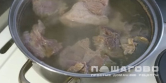 Фото приготовления рецепта: Красный борщ с пампушками - шаг 1