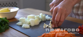 Фото приготовления рецепта: Суп-пюре из чечевицы - шаг 2