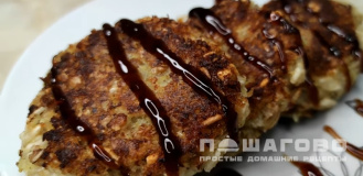Фото приготовления рецепта: Геркулесовые котлеты - шаг 5