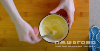 Фото приготовления рецепта: Торт «Наполеон» со сгущенным молоком - шаг 2