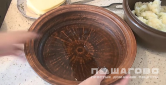 Фото приготовления рецепта: Цветная капуста под соусом бешамель - шаг 7