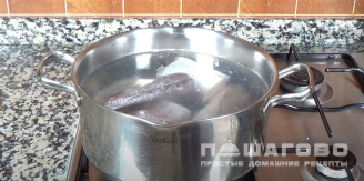 Фото приготовления рецепта: Треска «по-польски» - шаг 6