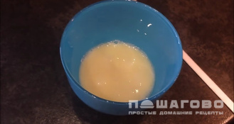 Фото приготовления рецепта: Суп с сыром и яйцом - шаг 3